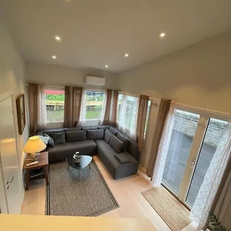 Apartment Comfycorner 4 Bedroom Sola